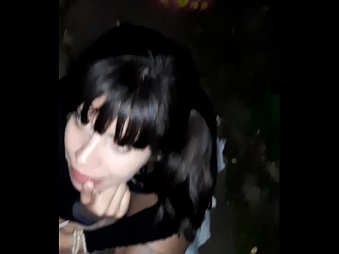 ❤️ Na rua, o pénis inchado em troca de doces ️ Porno vídeo em pt.sexflashgame.ru